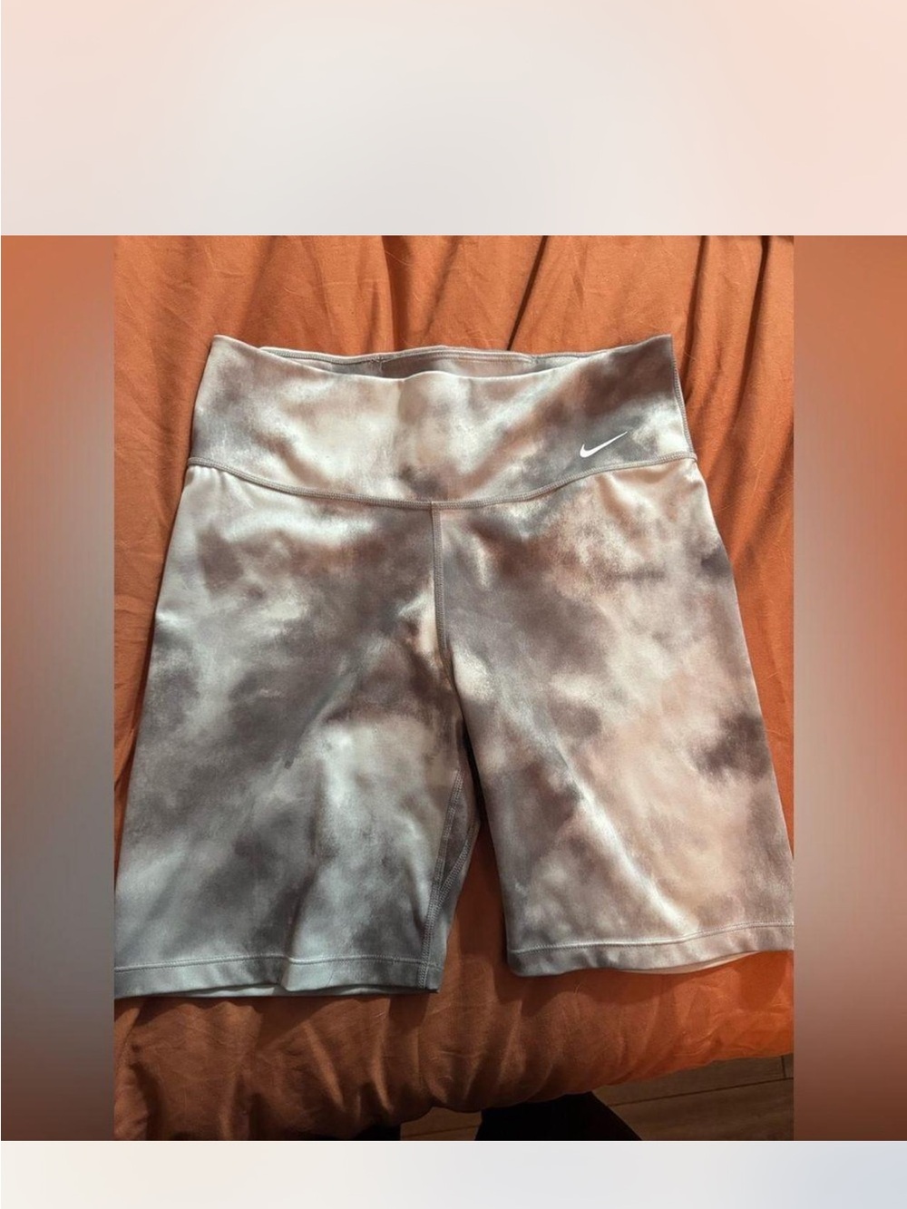 Nike Women's Tie-Dye High-Waist Bike Shorts - Brown/White